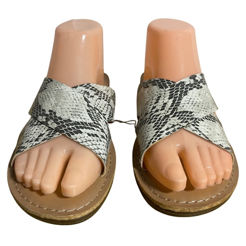 Old Navy Womens Snakeskin Print Faux Leather Crisscross Flat Sandals Size 9